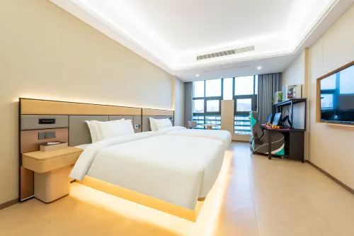 만디안웨이칭셔 e스포츠 호텔 (푸닝 상하이 로드)