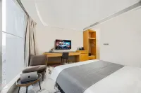 Circular Smart Hotel (Zhongshan Ancient Town Weimin Lighting City Branch) - parcheggio