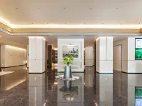 Madison Hotel (Xiamen Railway Station Branch) Hotels near Siming