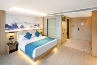 H Hotel (Chifeng Municipal Government High-speed Railway Station)