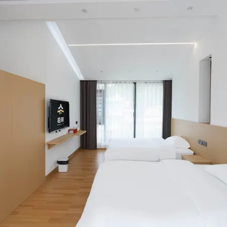 Wanfenglin Songlin Homestay (Wanfenglin Visitor Center)
