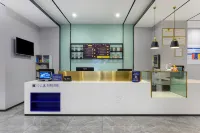 7 Days Premium (Xingyi Jushan Square Ruijin North Road)