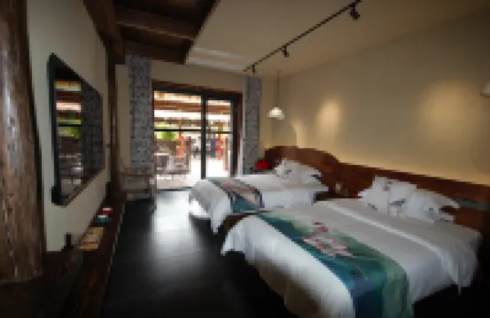 Qinling Xishi Mountain Lodge