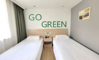 Motel (Harbin Central Avenue Sofia Church Toulong Commercial Building Store)