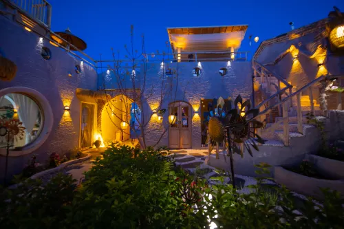 Tex Rongshe Courtyard Inn