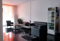 Four Seasons in the Clouds B&B (Jize Cultural Plaza)