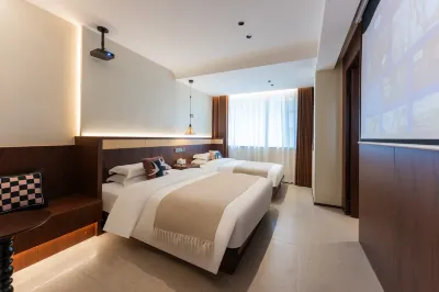 Putuo Mountain · Lotus Pond Moonlight Mountain House (Pujisi Temple) Hotels near Immortal Bridge