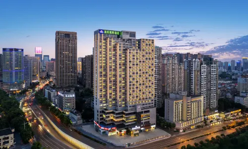 Days Hotel by Wyndham Changsha Downtown