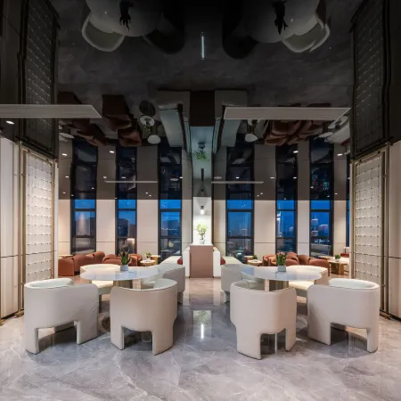 Yiwu Lanshu No.8 Planet Hotel Отели рядом с достопримечательностью «Улица Jiangdong»