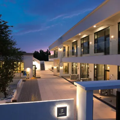 Nalati Just Own The Moment Mountain View Inn Hotels near Tianjietai Stone Platform
