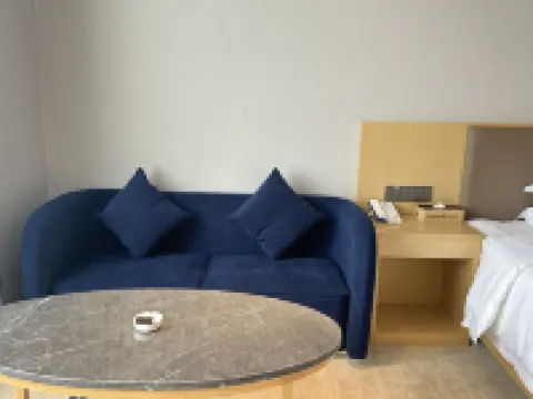 Jinzhou Hotel (Mengle City, Jishan Square, Xingyi) 싱이 호텔