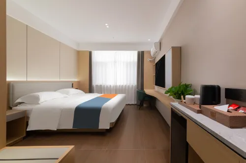 Xilinhot Linbo Hotel