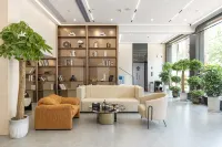 Tupaiya Hotel (Jingzhou Sanwan Road National Olympic Sports Center) - Romantic