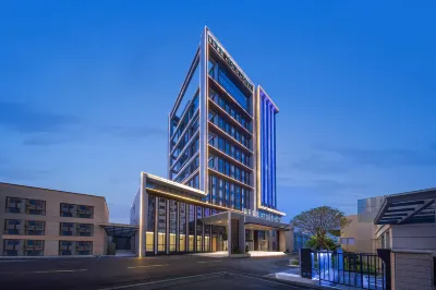 Atour Hotel (Zaozhuang Tai'erzhuang Ancient City Huaxing Road) Hotels near The Memorial of Taierzhuang Campaign