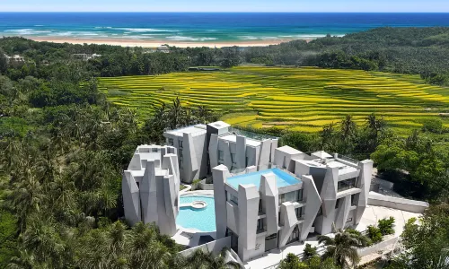Westone Hotel