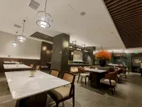 Benxi Bed Seal Lake Hotel - breakfast