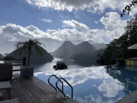 Huxi Yunzhan Homestay (Qingyuan Taohua Lake Branch) Hotels near Peach Blossom Lake