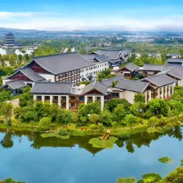 Qing Hua Hai Guan Fang Garden Hotel