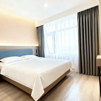 Jinghua Hotel (Shijiazhuang Railway Station) Hotels near Qiao Xi