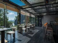 Tonglu Senbo Exclusive Resort Hotels in Tonglu County