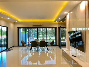 รูปภาพของเลควิลล์ 44