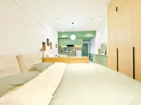 汐廈咖啡美宿(集美學村園博苑店) 靈玲國際馬戲城-售票處附近的飯店