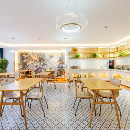 O.live Social Hotel (Jinan Daming Lake Chaoran Tower Branch)