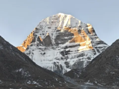 FORMONT Hotel (Nagri Purang, Kangringboqe Peak) Hotels in Purang
