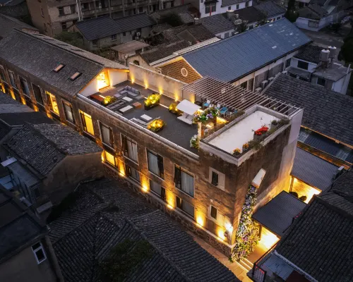 Qian Shan · M⁺ Homestay Hotels in Linhai