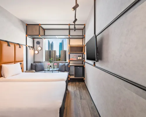 Ibis World Trade Centre エミレイツタワー周辺のホテル