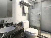 Jin Gu No.1 Hotel (Shenzhen Sports Center Station) Отели рядом с достопримечательностью «Парк Личи»