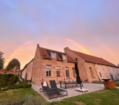 Huis Potaerde, vakantiewoning op boerderij - luxe landhuis nabij Brussel Hotels in 