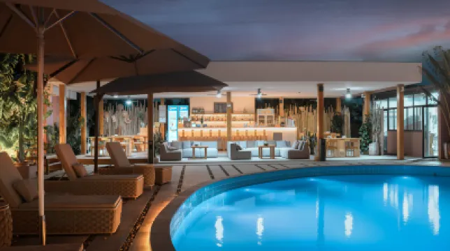 唐先生的庭·常來（万寧新羣灣） 新潭湾周辺のホテル