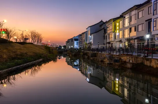 Hehuiju · Jingli | Villa Scenic View Vacation Boutique Stay (Yao Hu Town)