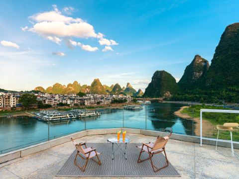 Xitang River View Holiday Hotel