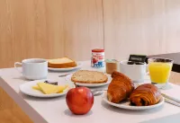 B&B Hotel Auray Carnac - breakfast