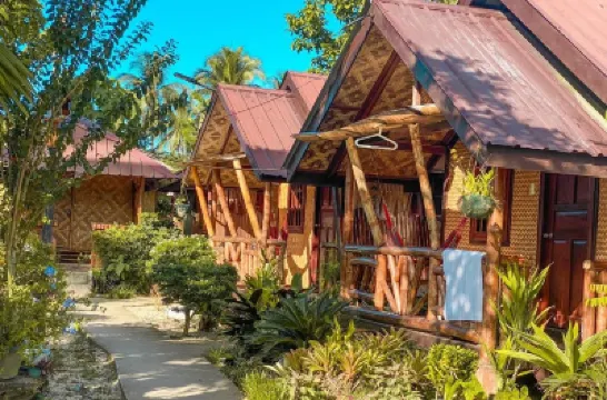 Eashanti's Place Hotels near Port Barton