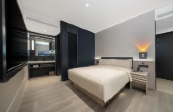 Shanghai New International Expo Center Longyang Road Subway Station atour Light Hotel Hotels near Longyang Road Station