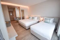 Analynn Hotel Hatyai - balcony