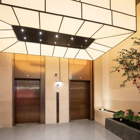 Hidden Hotel (Shanghai People's Square Nanjing Road Pedestrian Street Branch)