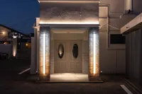 HOTEL AO (Adults Only)