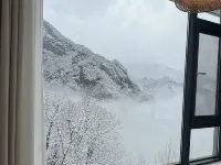 觀景台22號民宿 Hotels near Cuihua Mountain