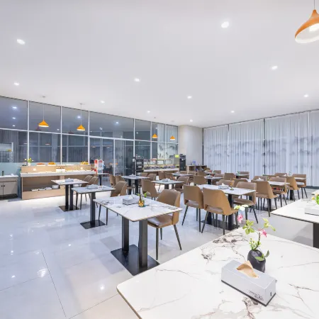 North Station · Good Times Hotel
