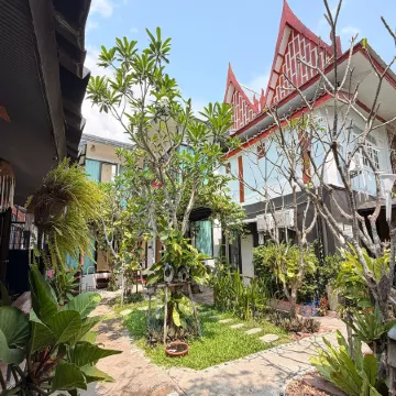 The Park Ayutthaya Resort and Spa Отели рядом с достопримечательностью «Железнодорожная станция Аютхаи»