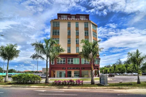 Palette Kota Kinabalu Near by Imago Shopping Mall Formerly  Zara's Boutique Hotel - 3 звезды