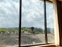 Hansu Exotic Inn (Zhangjiajie Wulingyuan Branch) - Gasthöfe