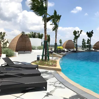 Almas Suites Puteri Harbour 1 Bedroom with Balcony by 9 Sands Hotel berhampiran Puteri Harbour International Ferry Terminal