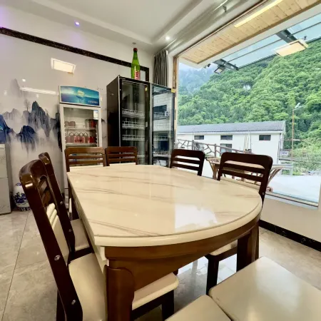 San Yuetian Homestay (Chaotianhou Scenic Area)