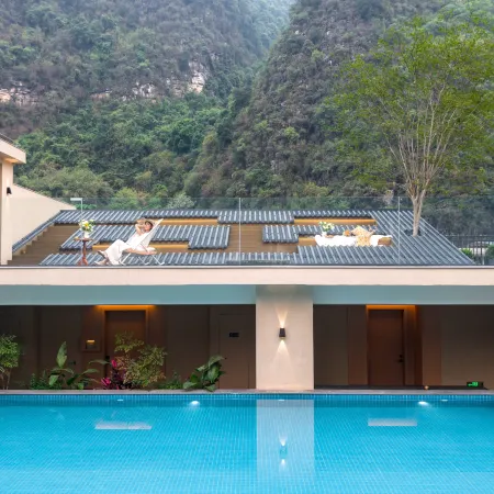 Yangshuo Xi Shan Cultural&Tourism Resort