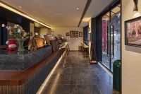 UrCove By Hyatt Nanjing Confucius Temple and Xinanli Resort